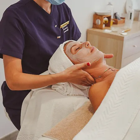 Seth 55 4* Santo Tomás