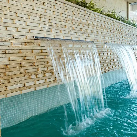 Seth 55 4* Santo Tomás