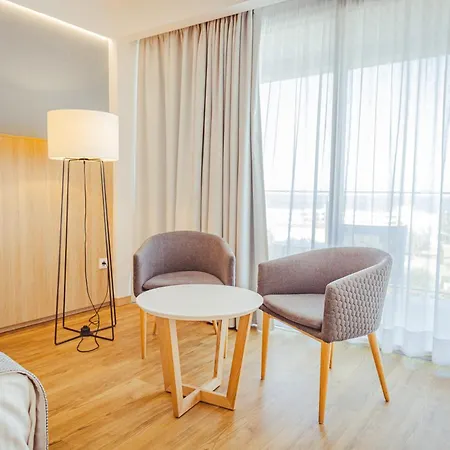 Seth 55 4* Santo Tomás